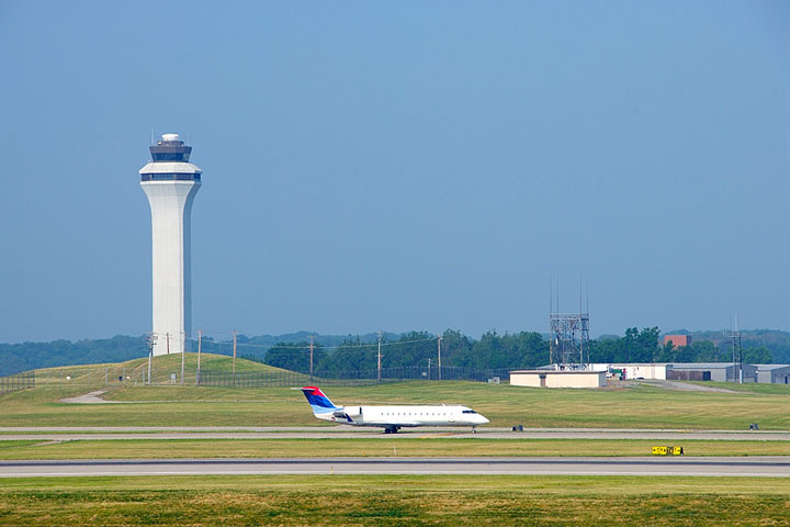 Cincinnati-Northern Kentucky Airport control tower and runway